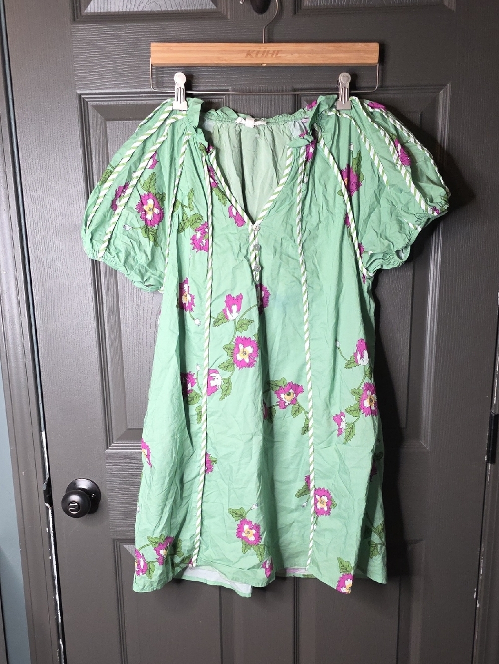 Entro Green Floral Peasant Dress with Puff Sleeves Size Small